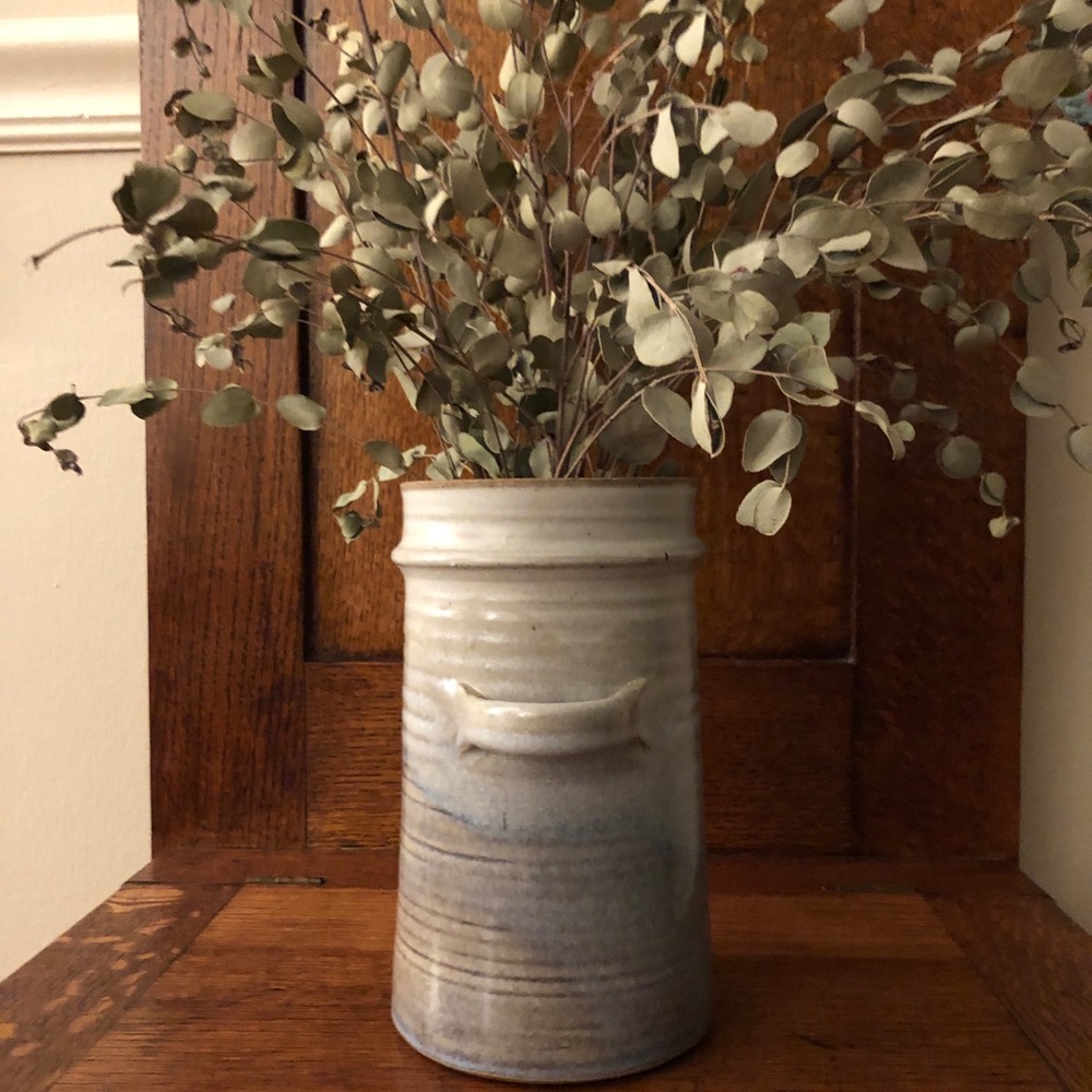 Handcrafted Ceramic Vase (eucalyptus not included) - Picture 1 of 6